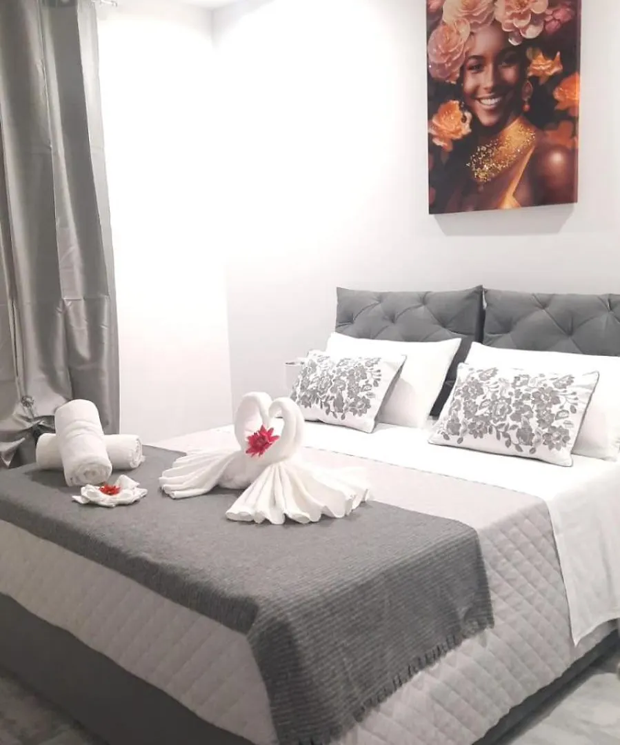 카타니아 Diaz House Airport B&B 0*,  이탈리아